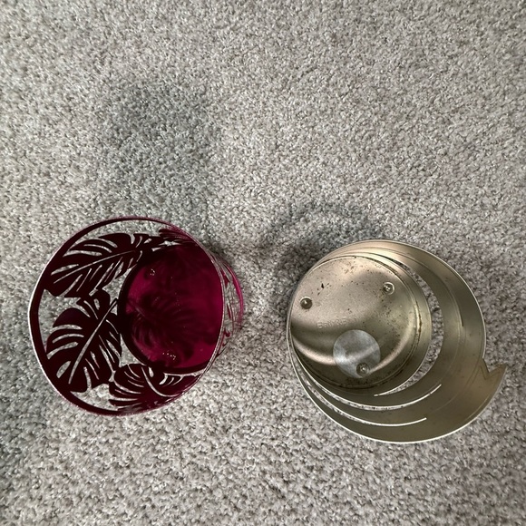 Bath & Body Works 3-Wick Candle Holders and soap covers snowman– Set of 4 Silver - Picture 5 of 7